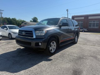 Image for 2016 Toyota Sequoia SR5 ID: 7321508