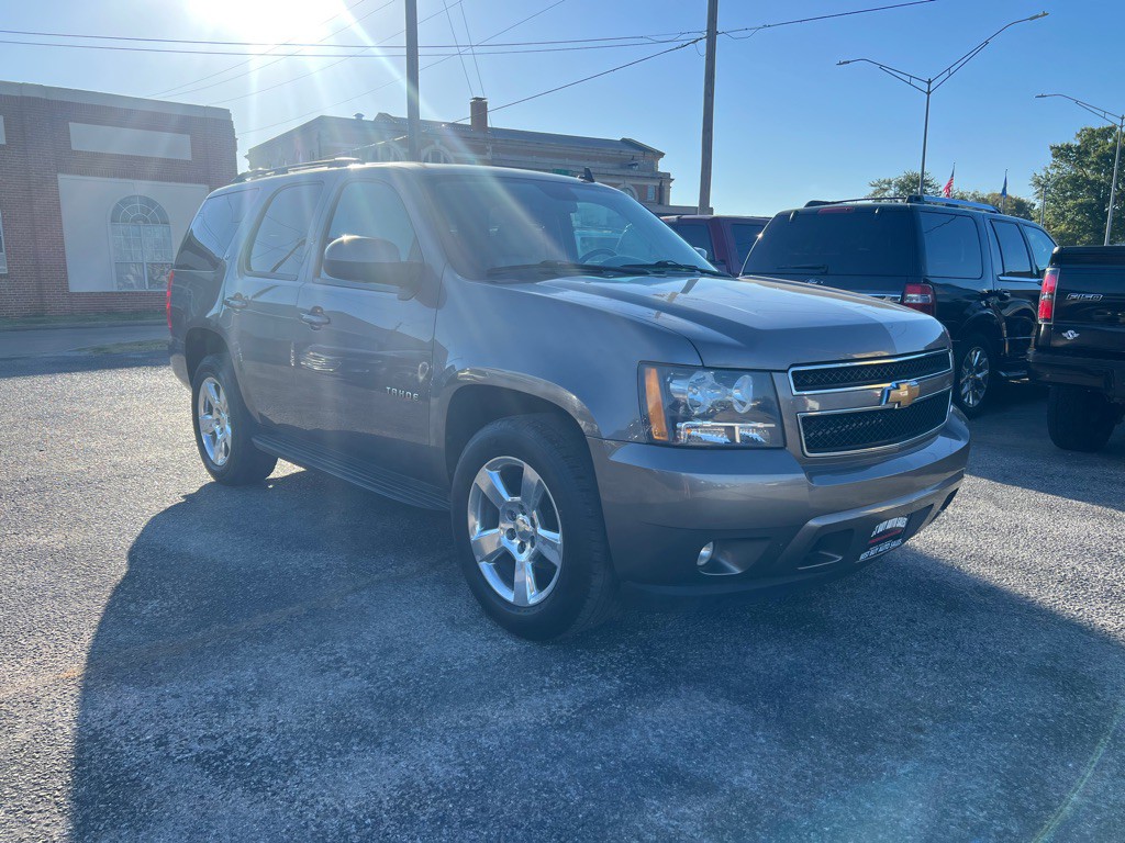 2012 Chevrolet Tahoe Image 4