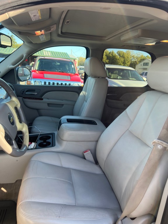 2012 Chevrolet Tahoe Image 5