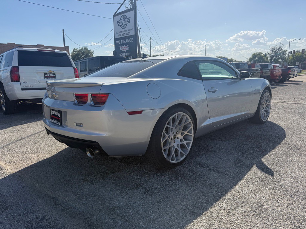 2013 Chevrolet Camaro Image 3