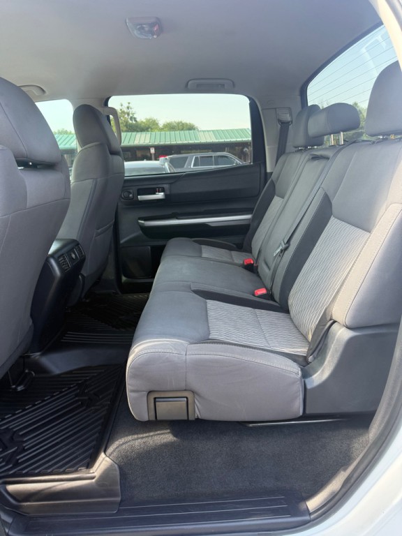 2017 Toyota Tundra Image 6