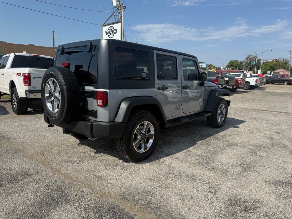 2016 Jeep Wrangler Unlimited Image 3