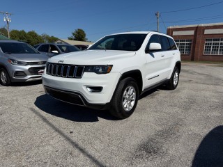 Image for 2020 Jeep Grand Cherokee Laredo ID: 7668365