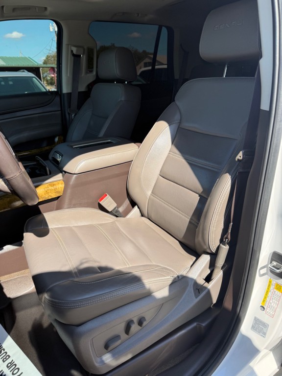 2017 GMC Yukon Image 5