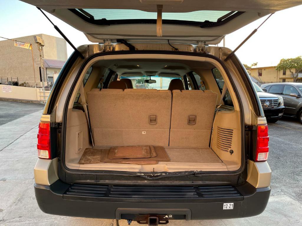 2004 Ford Expedition Image 15
