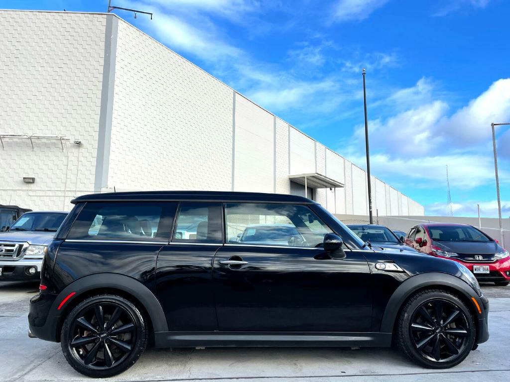 2011 MINI Cooper Clubman Image 7