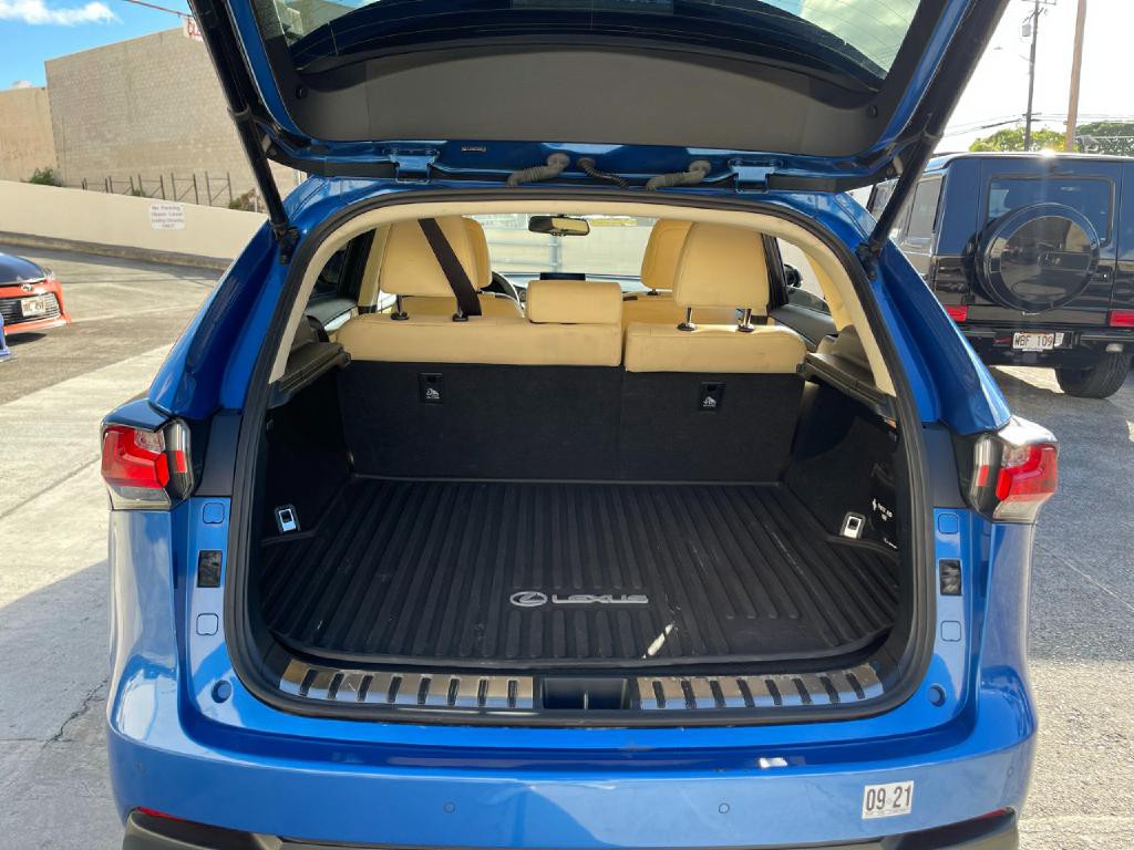 2016 Lexus NX 200t Image 28