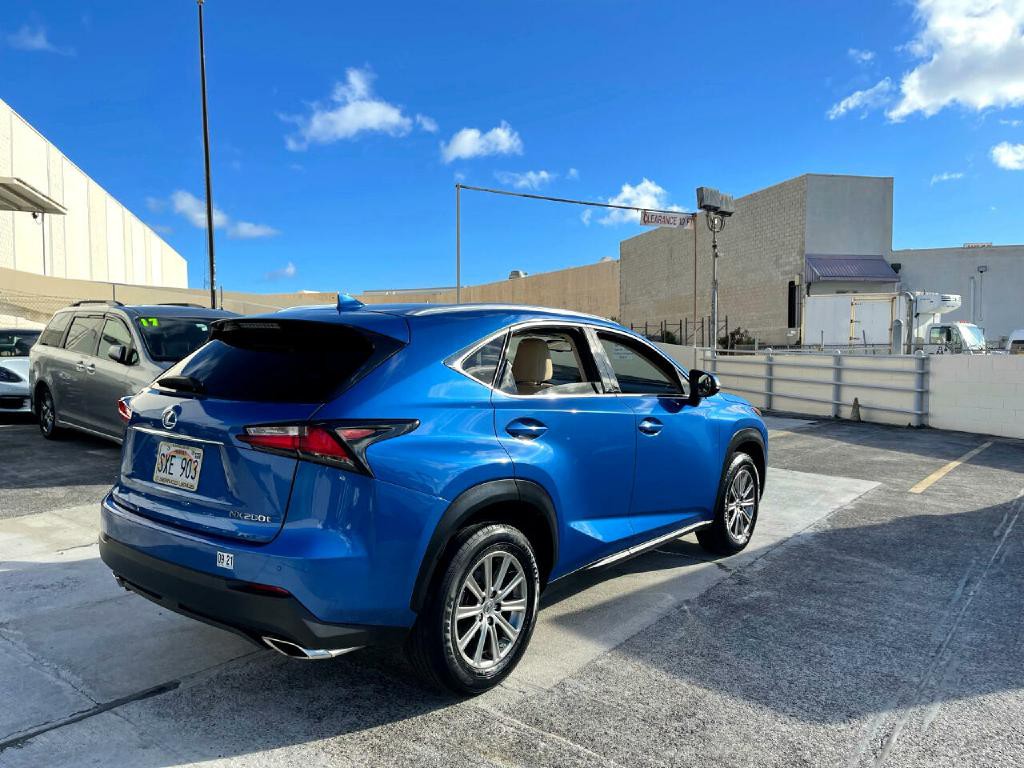 2016 Lexus NX 200t Image 32