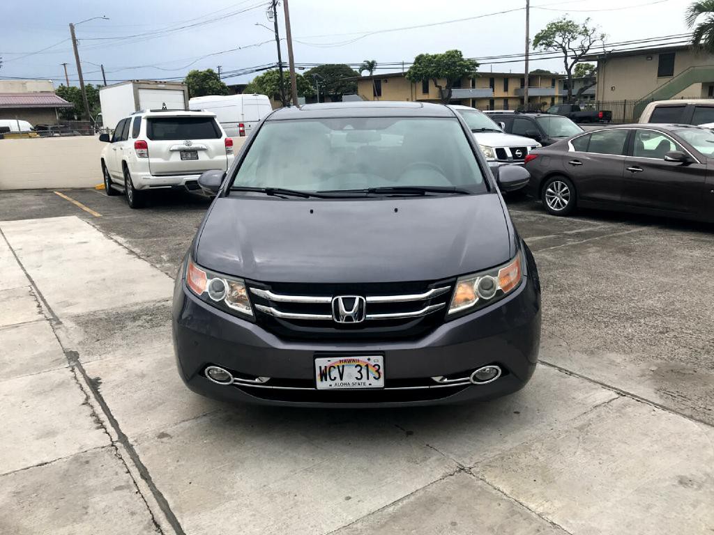 2016 Honda Odyssey Image 2