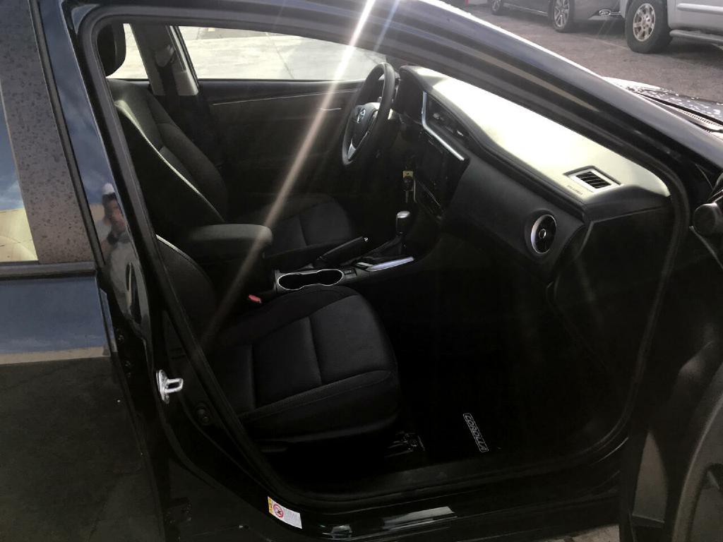 2018 Toyota Corolla Image 18