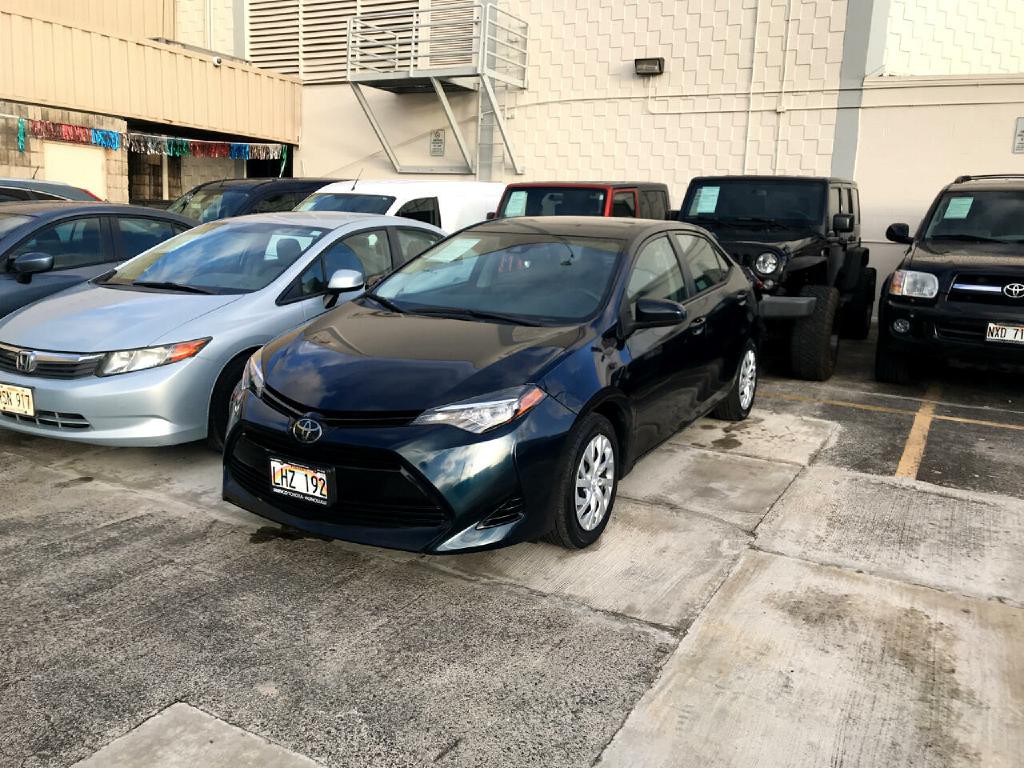 2018 Toyota Corolla Image 21