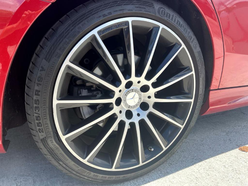 2016 Mercedes-Benz C-Class Image 11