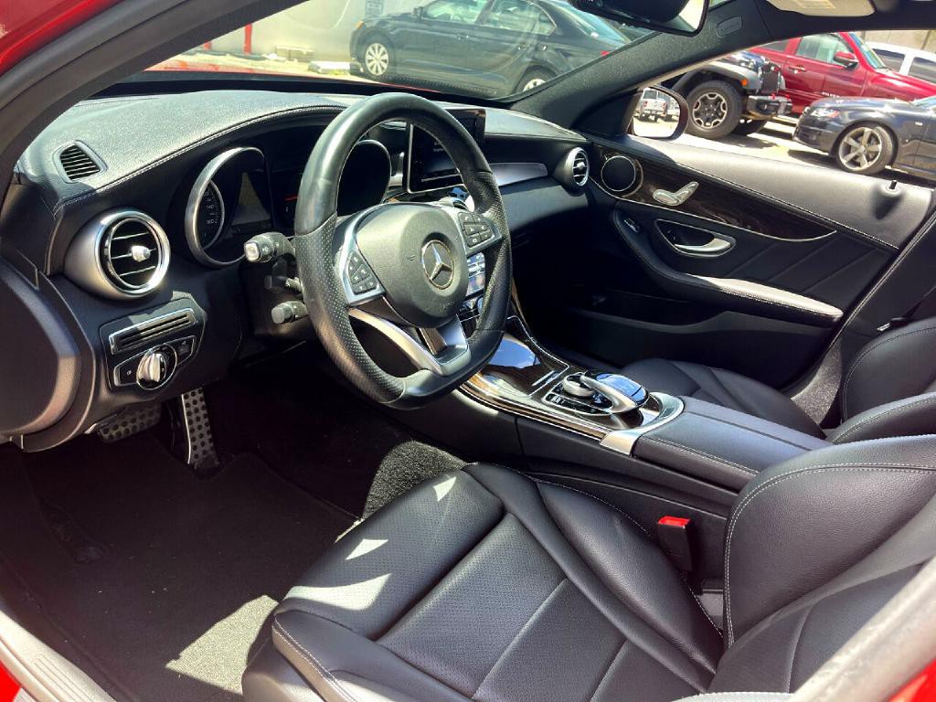 2016 Mercedes-Benz C-Class Image 12