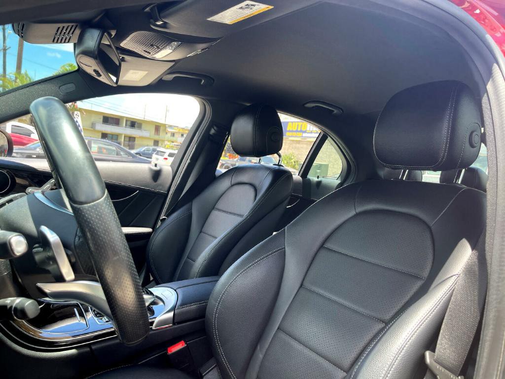 2016 Mercedes-Benz C-Class Image 27