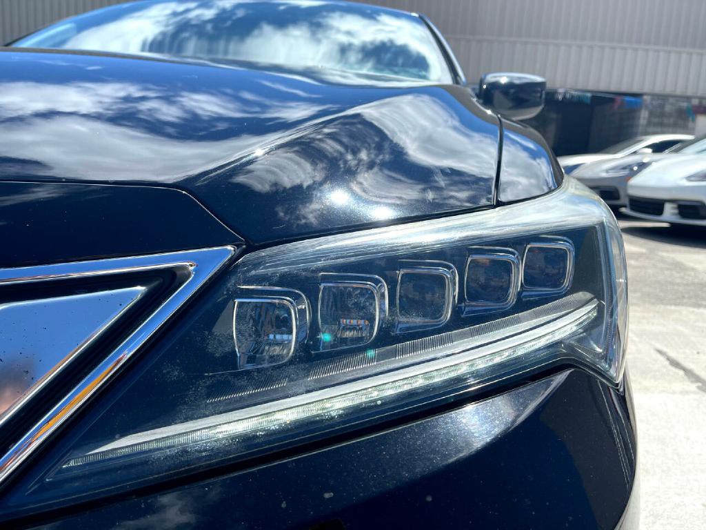 2017 Acura ILX Image 10