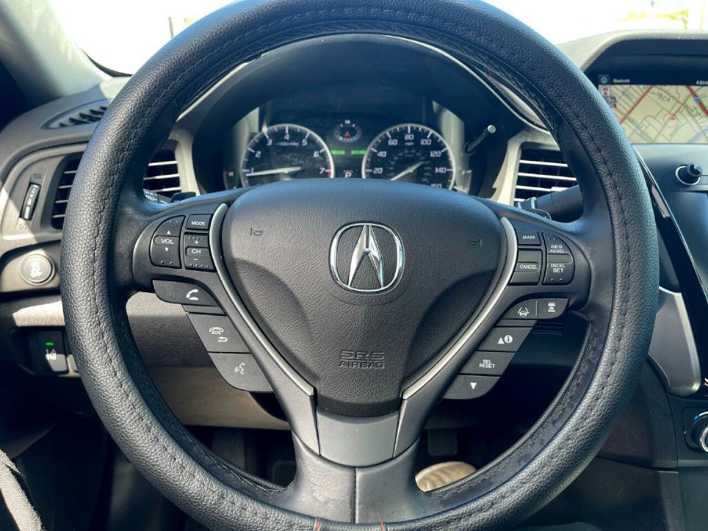 2017 Acura ILX Image 24