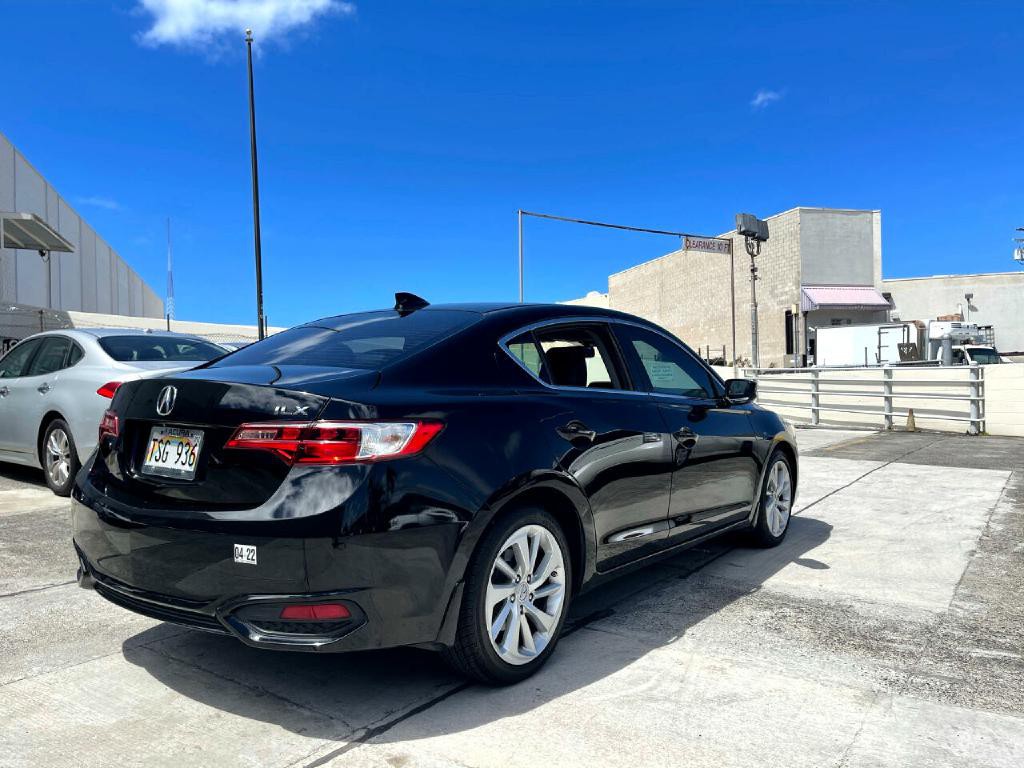2017 Acura ILX Image 33
