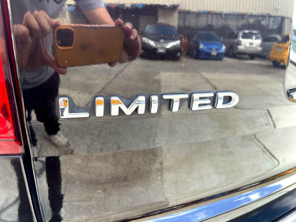 2014 Ford Explorer Image 12