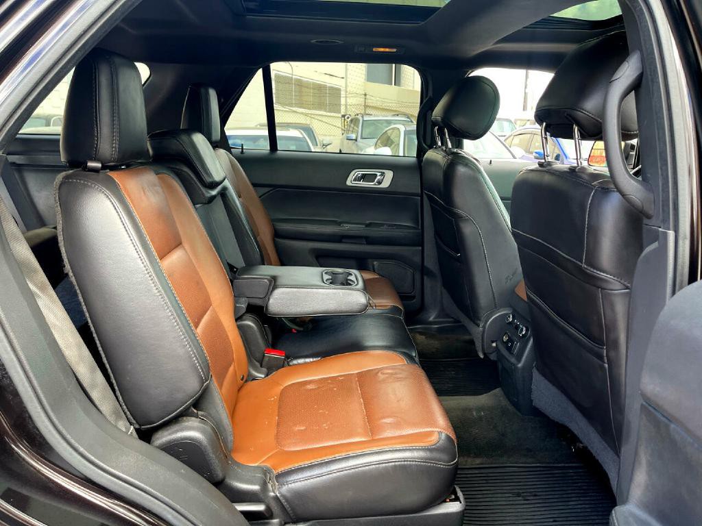 2014 Ford Explorer Image 18