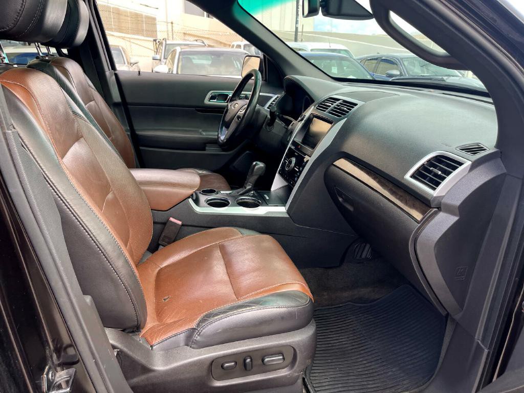 2014 Ford Explorer Image 20