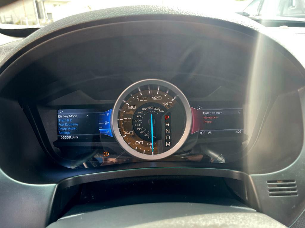 2014 Ford Explorer Image 25