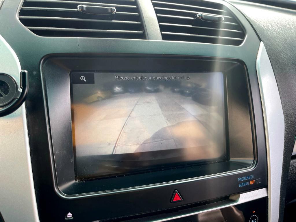 2014 Ford Explorer Image 28