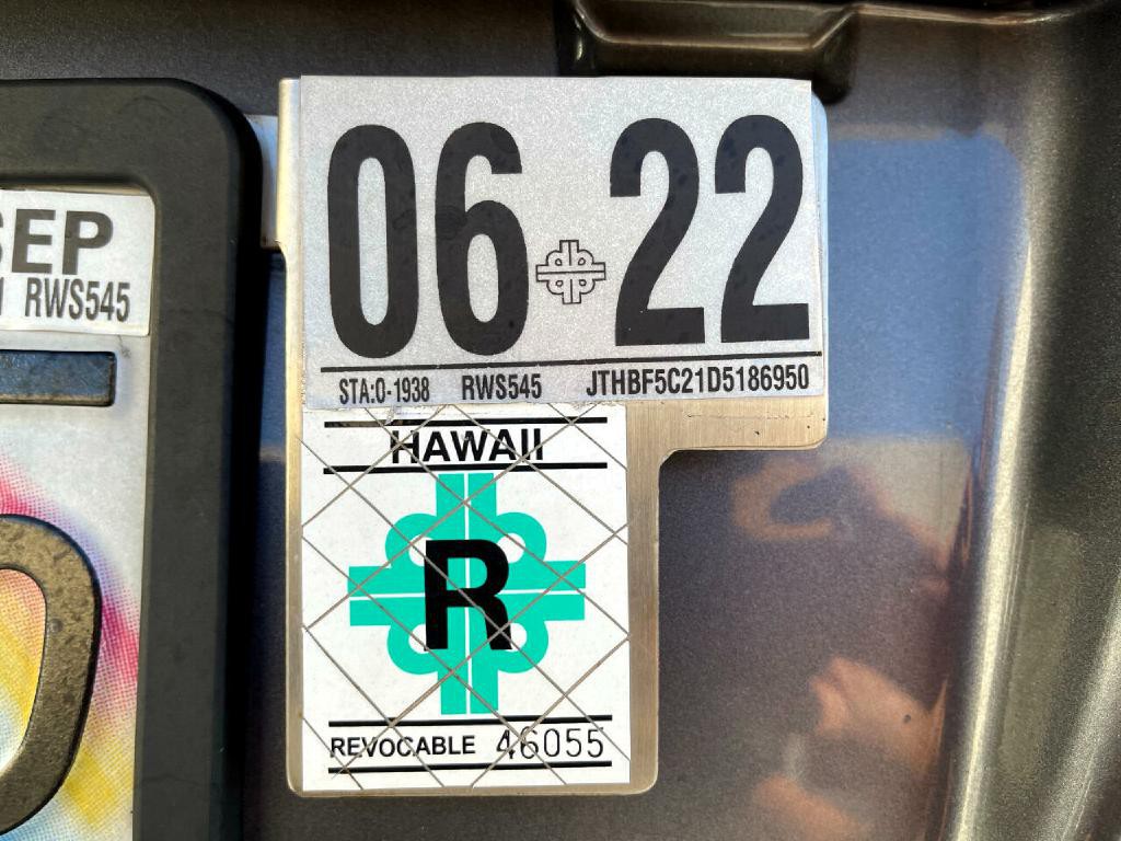 2013 Lexus IS Image 40