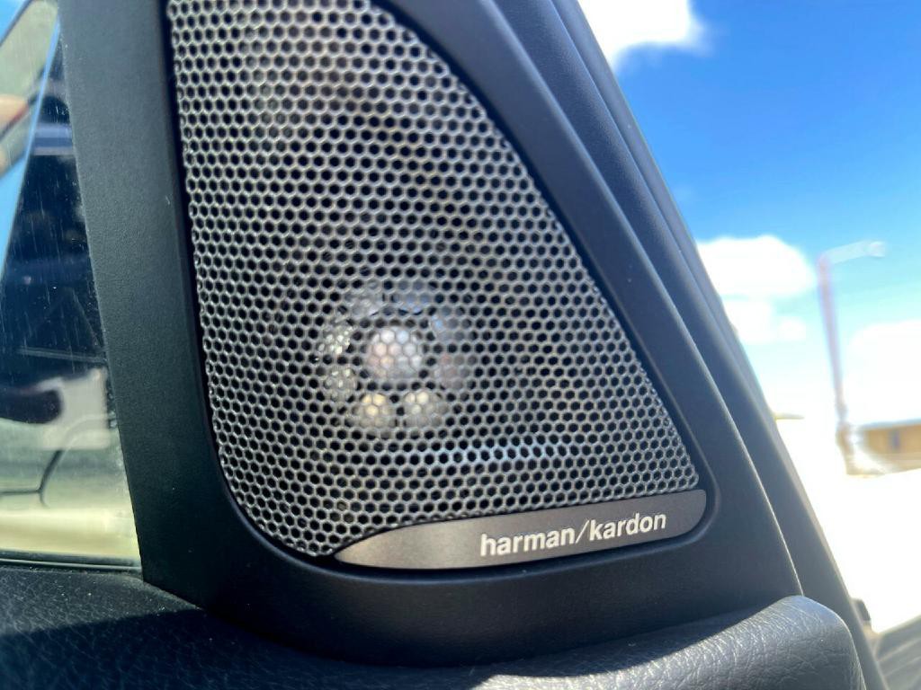 2018 BMW M3 Image 17