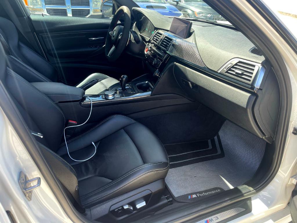 2018 BMW M3 Image 21