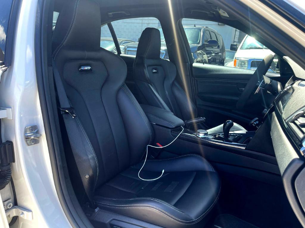 2018 BMW M3 Image 22