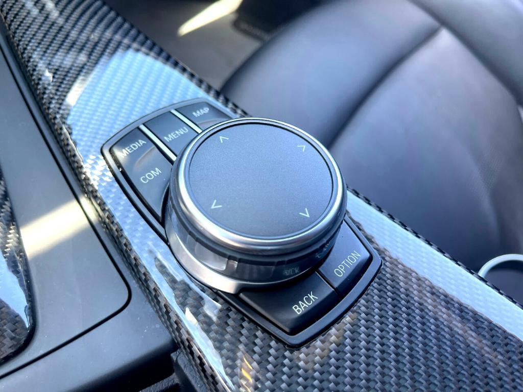 2018 BMW M3 Image 31