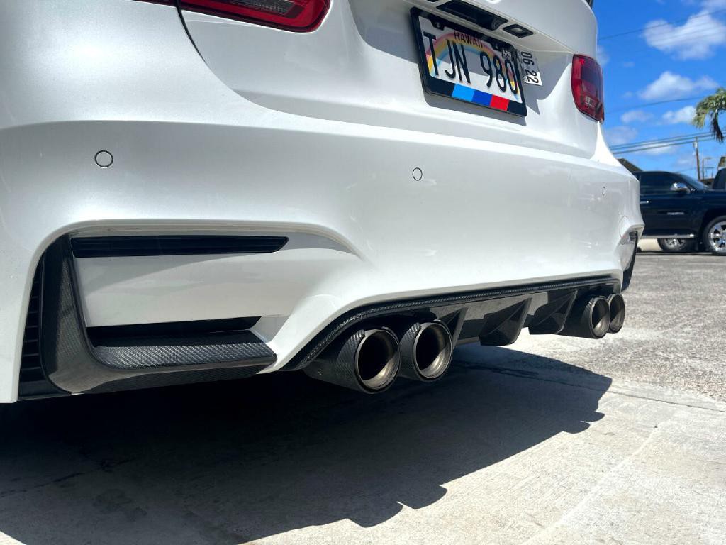 2018 BMW M3 Image 39