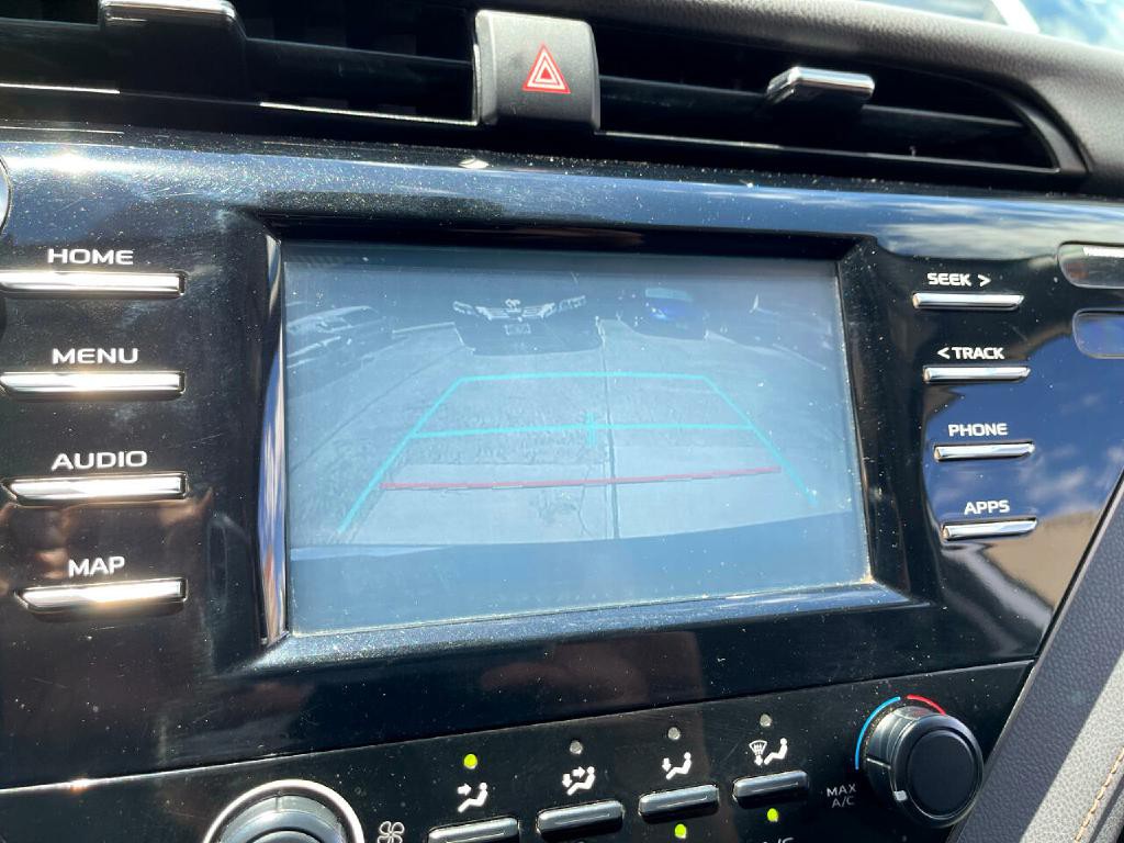 2019 Toyota Camry Image 23