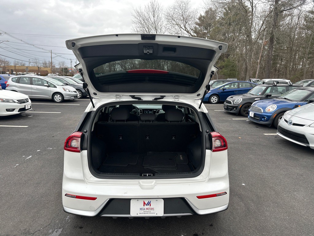 2017 Kia Niro Image 12