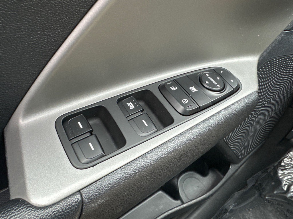 2017 Kia Niro Image 19