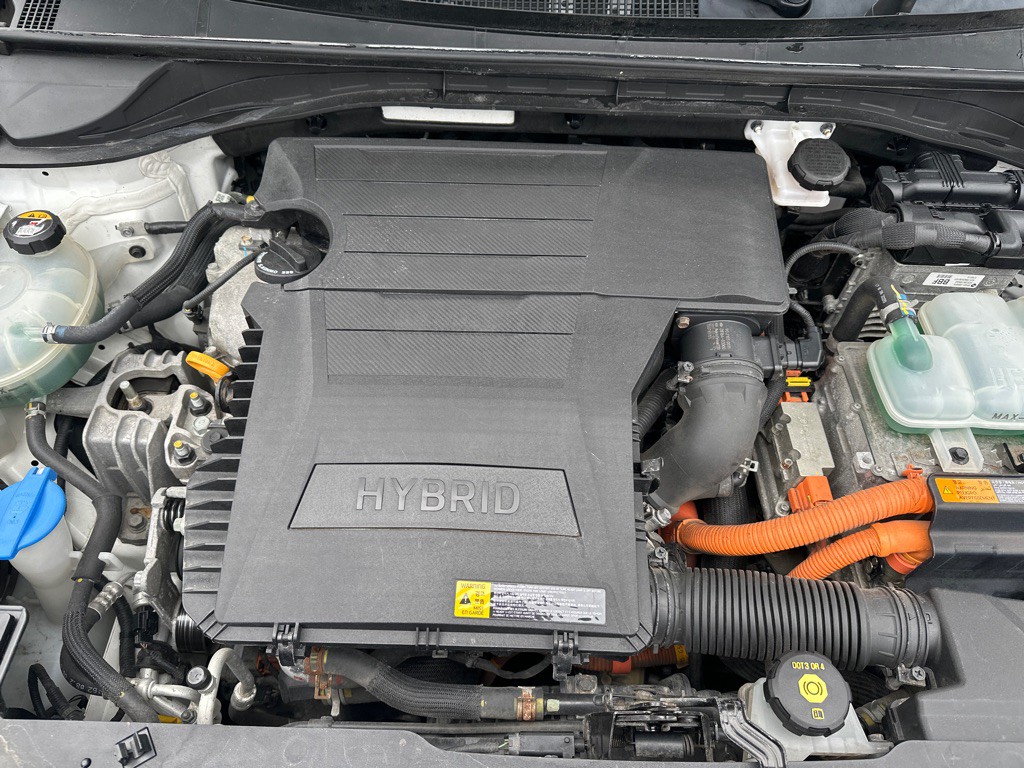 2017 Kia Niro Image 32