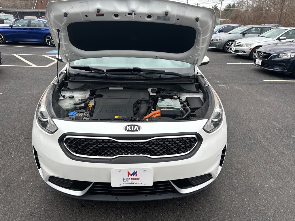 2017 Kia Niro Image 34