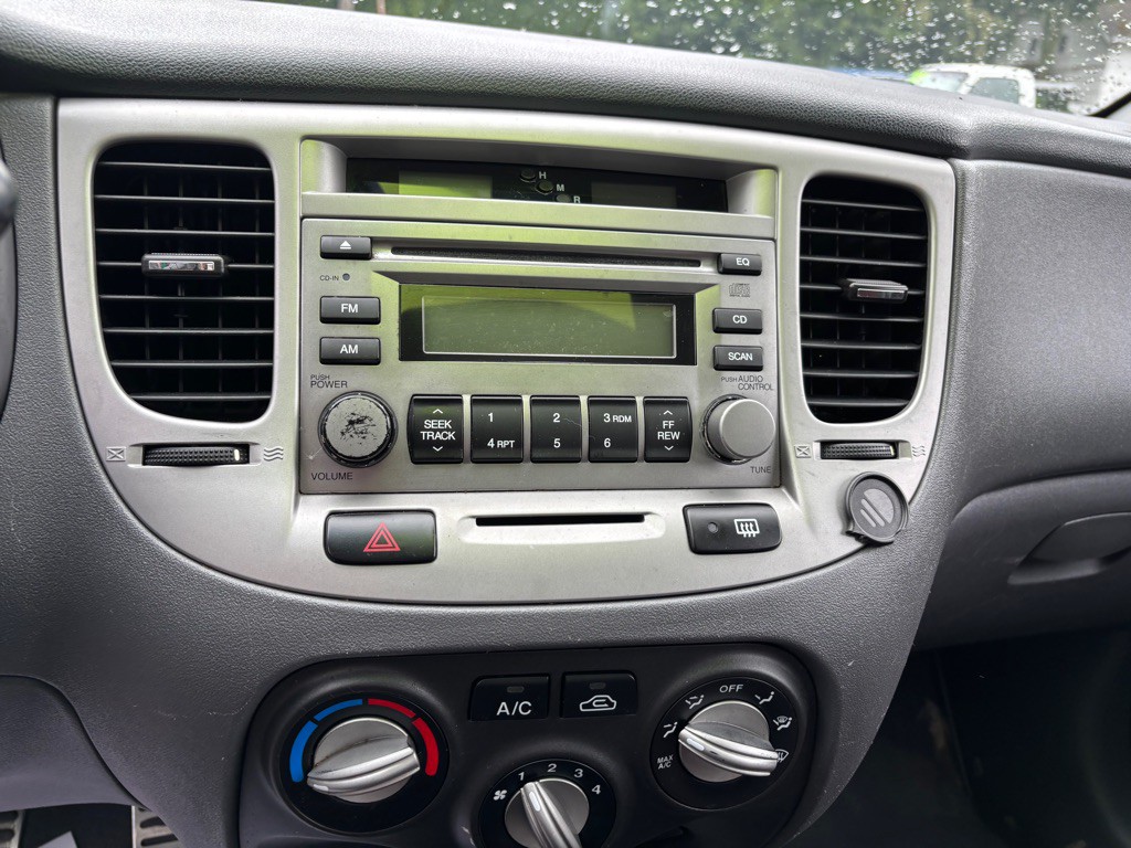 2007 Kia Rio Image 6