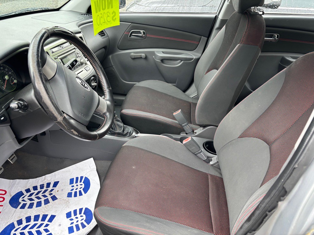 2007 Kia Rio Image 9