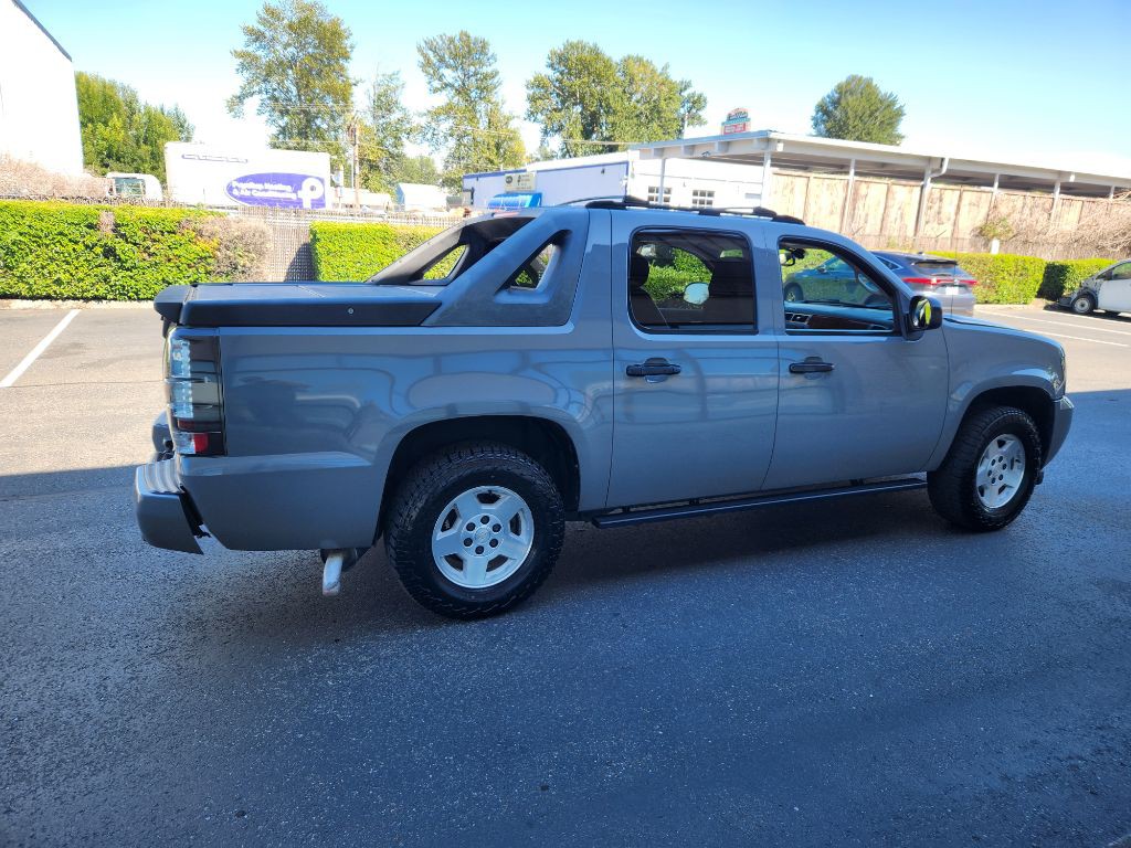 2007 Chevrolet Avalanche Image 12