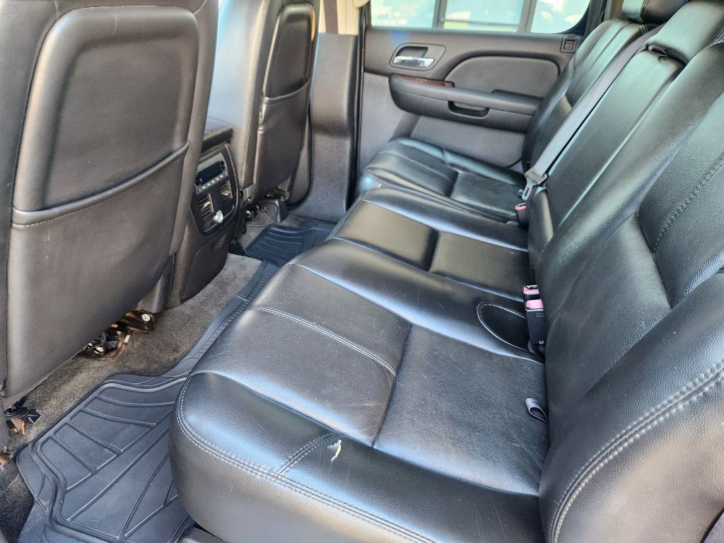 2007 Chevrolet Avalanche Image 24