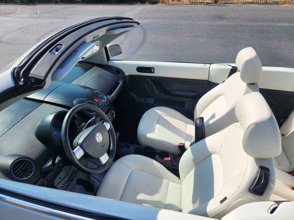 2007 Volkswagen Beetle Image 30