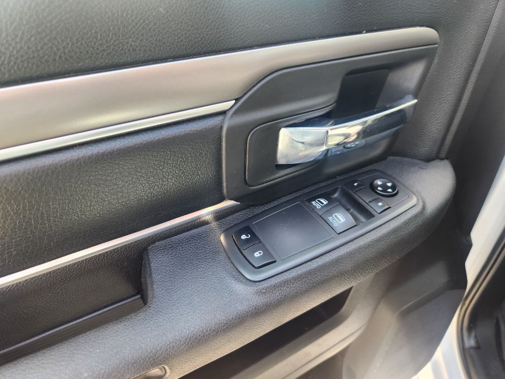 2021 RAM 1500 Image 41