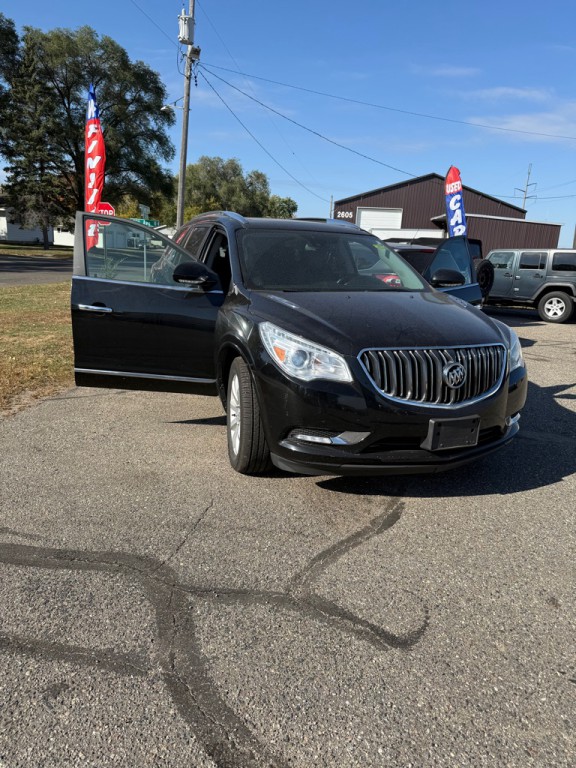 2017 Buick Enclave Image 3