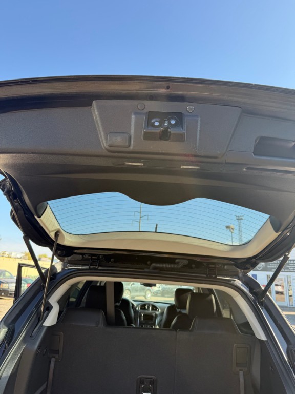 2017 Buick Enclave Image 7