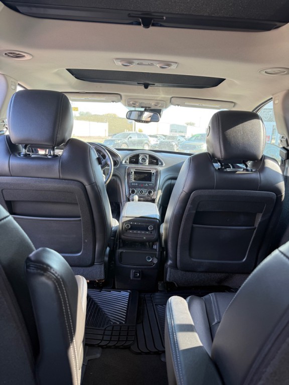 2017 Buick Enclave Image 15