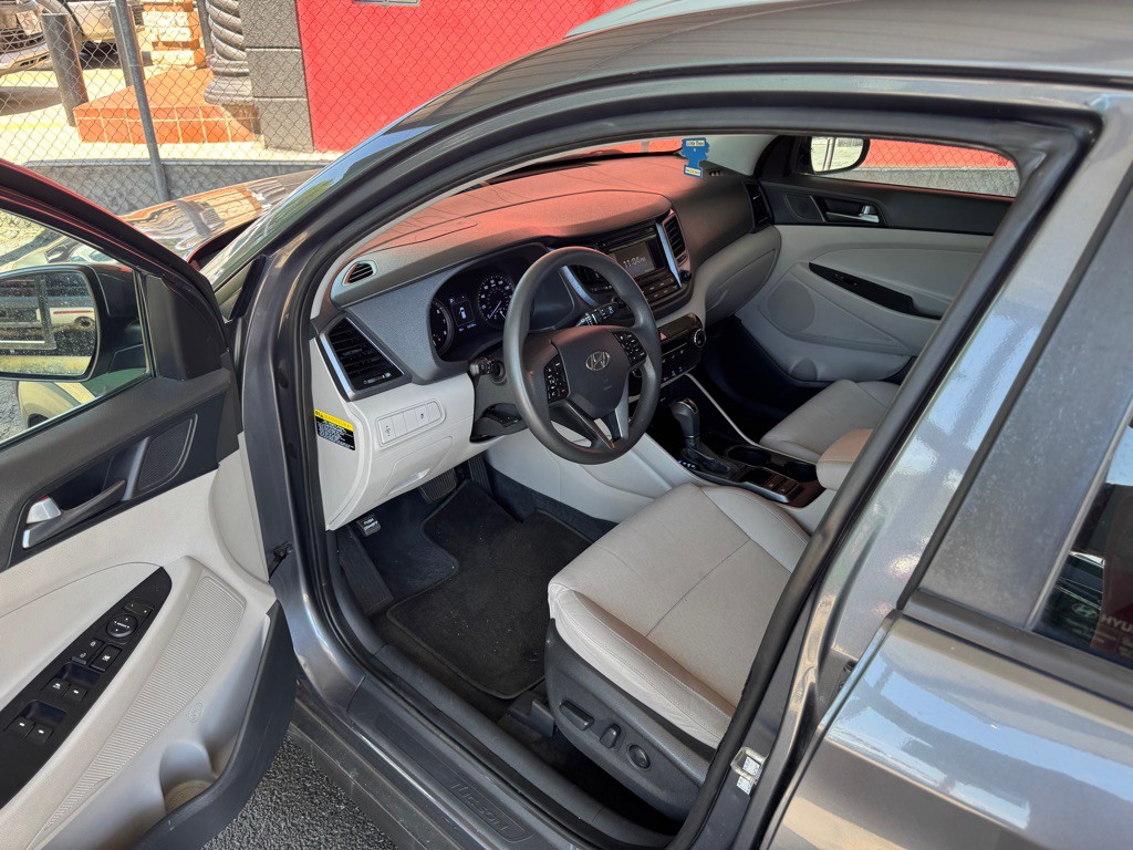 2016 Hyundai Tucson Image 7