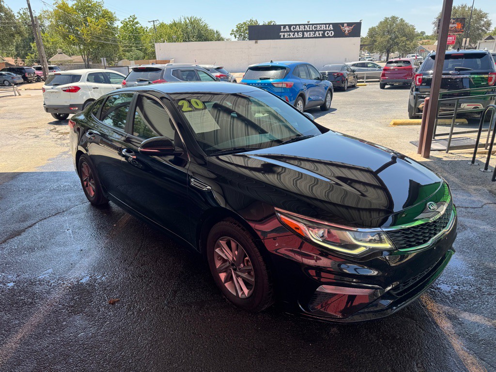 2020 Kia Optima Image 2