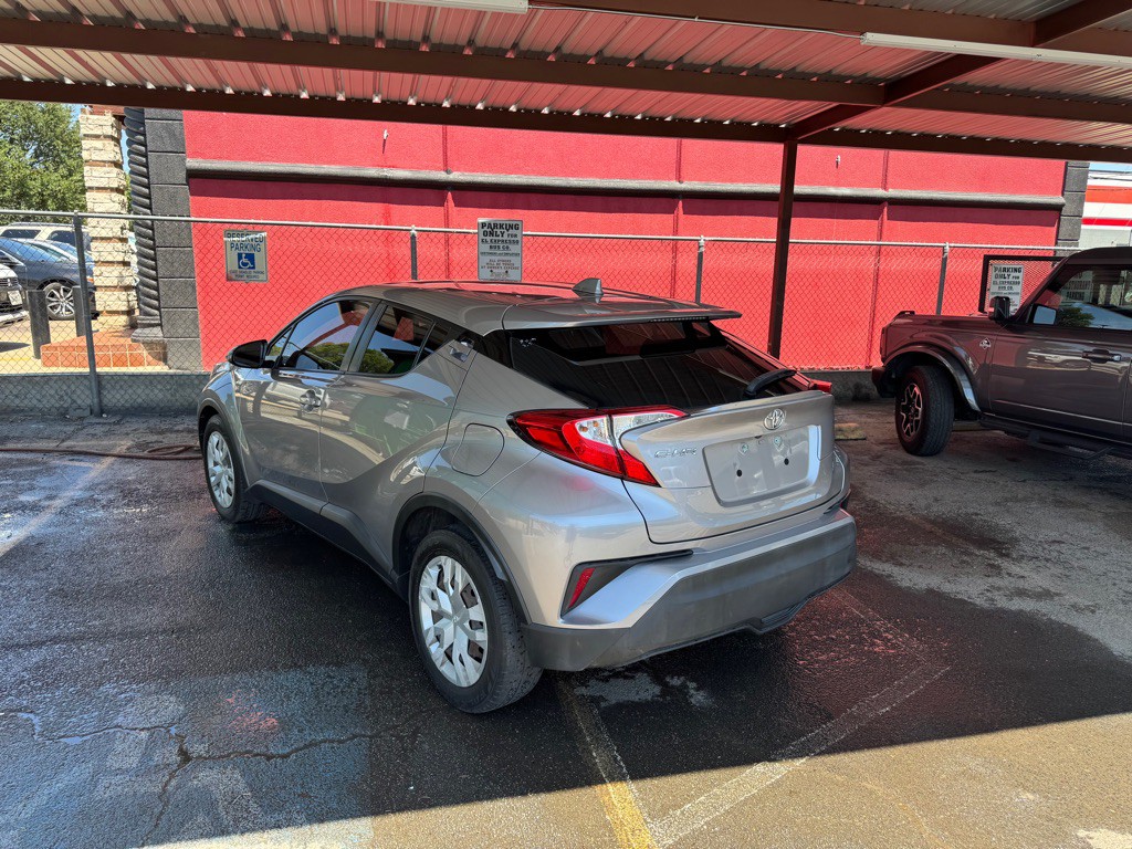 2019 Toyota C-HR Image 4
