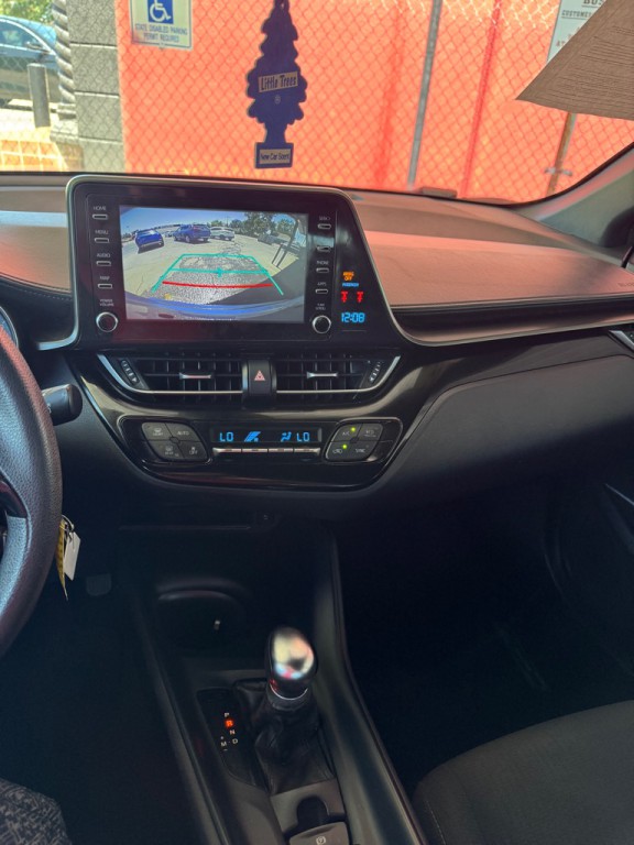 2019 Toyota C-HR Image 10